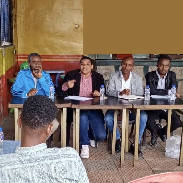 የፓርቲአችን የየወረደ የምርጫ ክልል አደረጃጀት ለማጠናከር ከየወረዳው ከተወከሉ የወረዳ አስተባባሪዎች ጋር ውይይት ተደረገ።